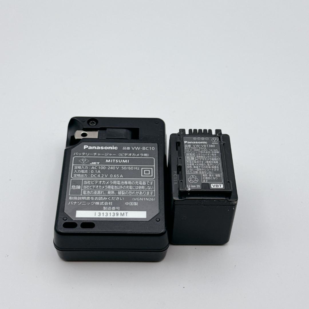 【良品】Panasonic デジタルハイビジョンビデオカメラ HC-V100M