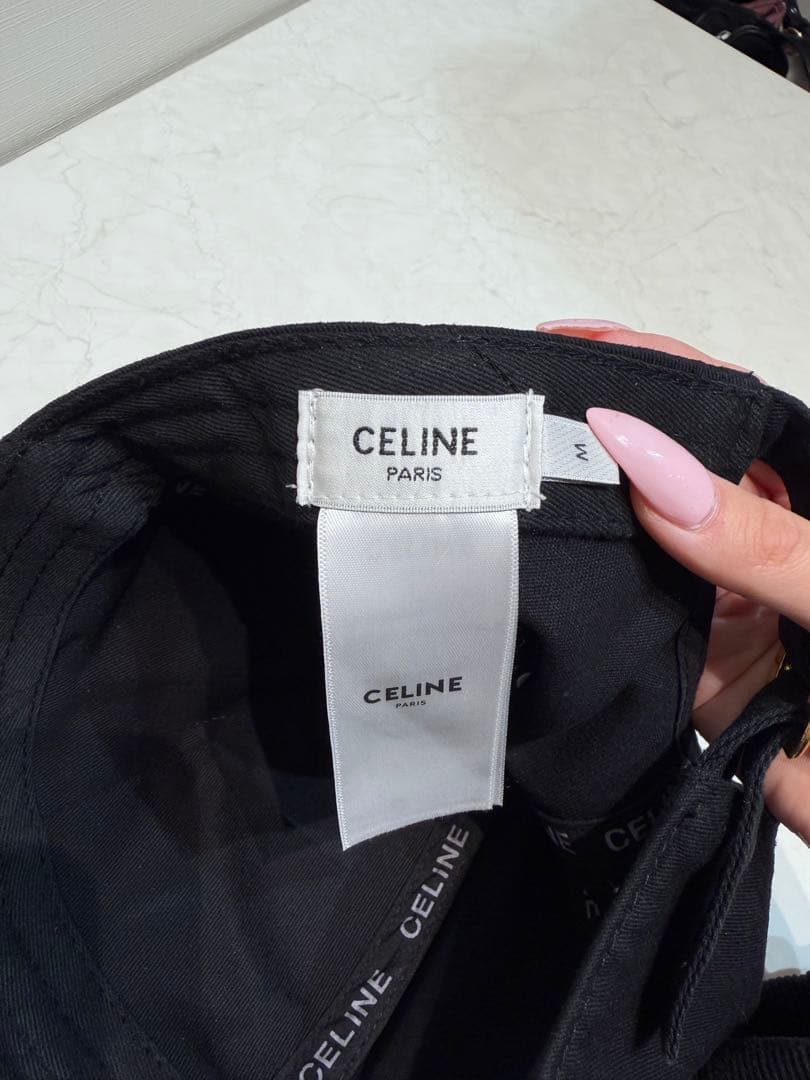 CELINE トリオンフ キャップ ブラック M あんしん鑑定対応