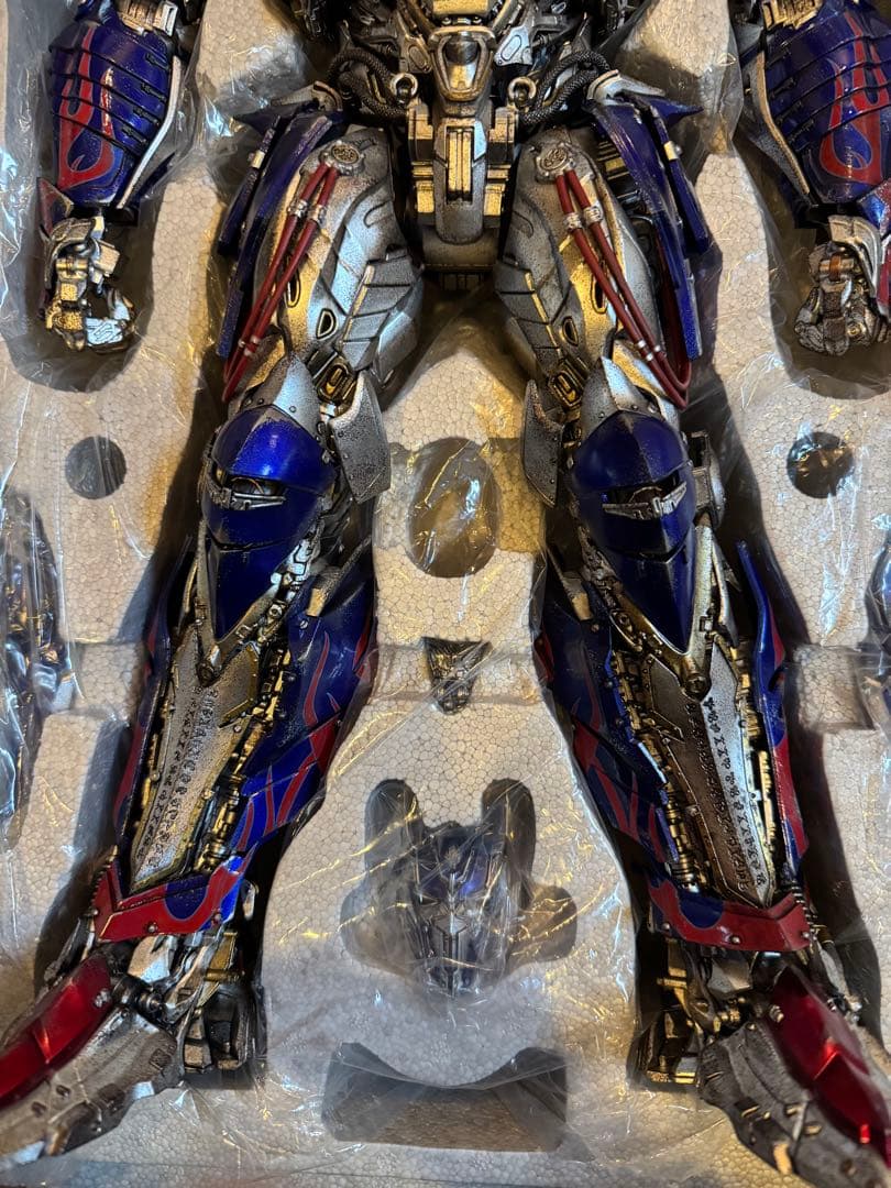 ThreeA オプティマスプライム プレミアム版　カスタムヘッド付き