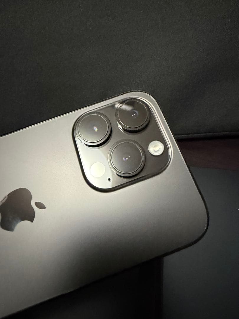 iPhone 14 Pro 256GB 海外版シャッター音なし ガラスフィルム付