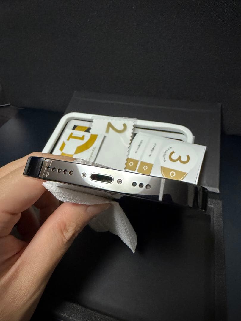 iPhone 14 Pro 256GB 海外版シャッター音なし ガラスフィルム付