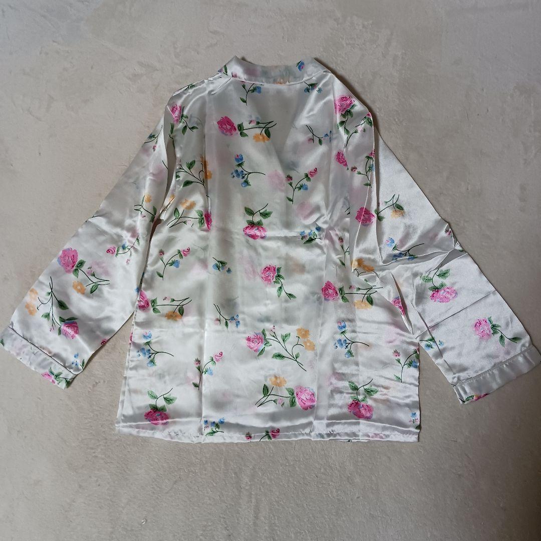 adidas 花柄サテンパジャマ　ルームウェア　シルク100% アディダス