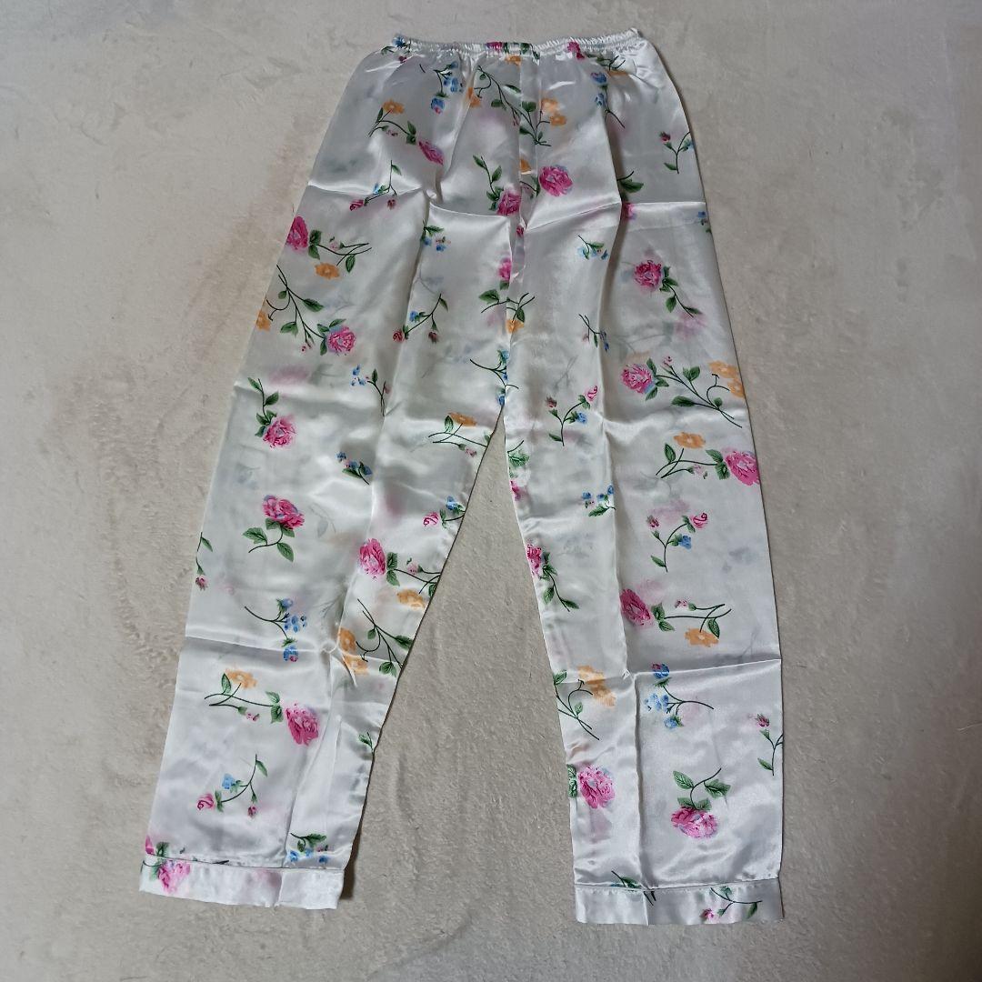 adidas 花柄サテンパジャマ　ルームウェア　シルク100% アディダス