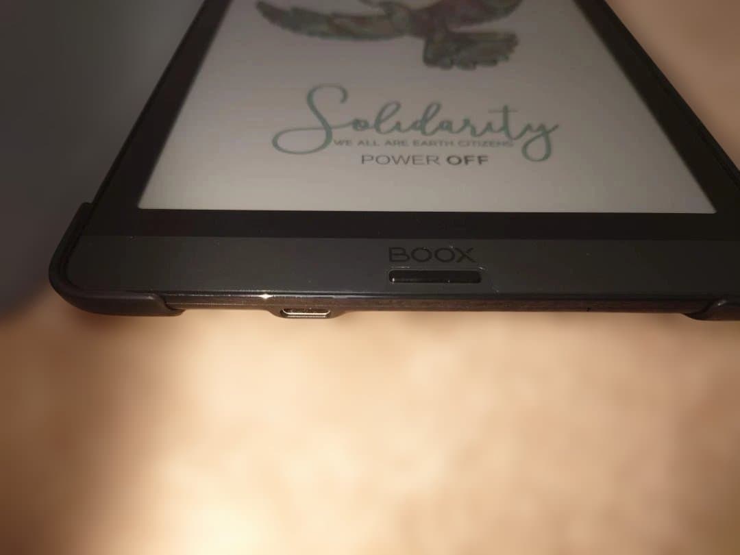 BOOX Nova3 Color,7.8インチカラー電子ペーパー搭載のE Ink