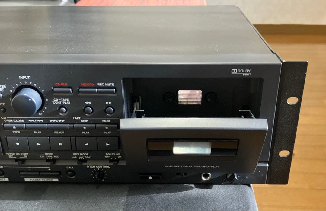 TASCAM CDーA５５０