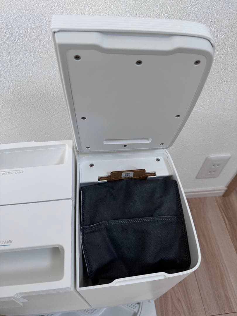 【とーま】 ♡美品♡ X10 Pro Omni ホワイト