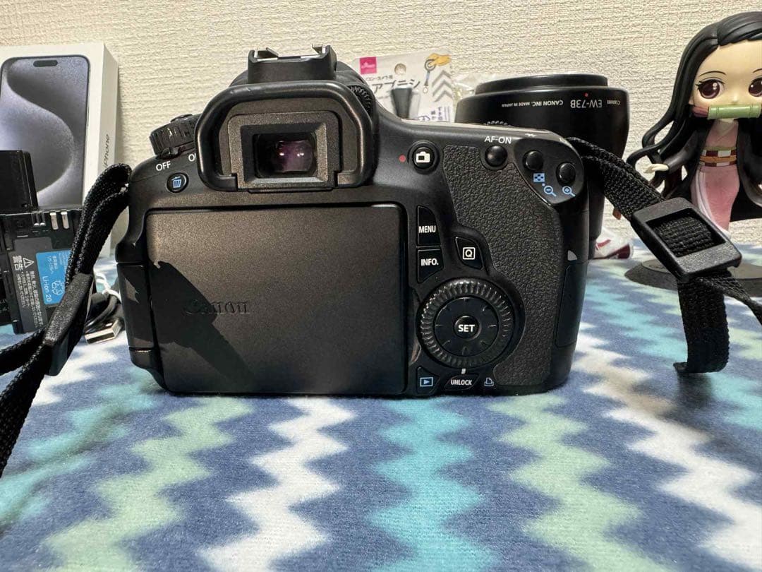 Canon 60D デジタル一眼レフカメラ EF-Sレンズ2本付き