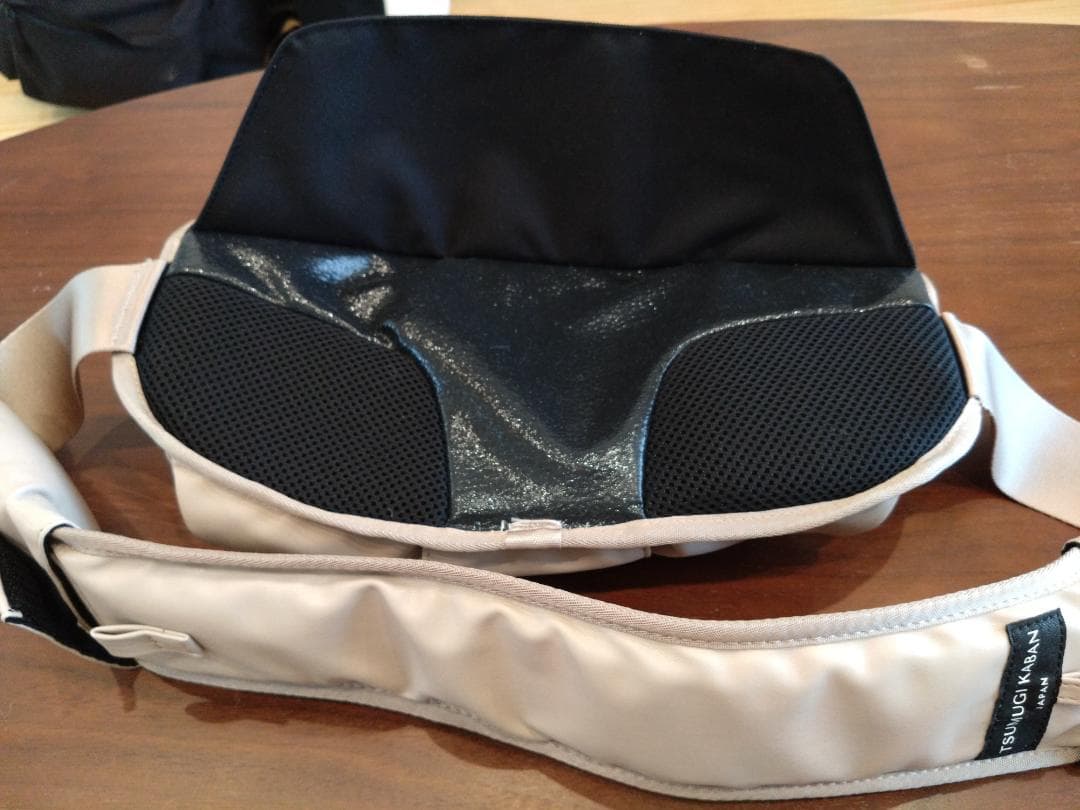 【8/31まで】【美品】TSUMUGI KABAN ヒップシート