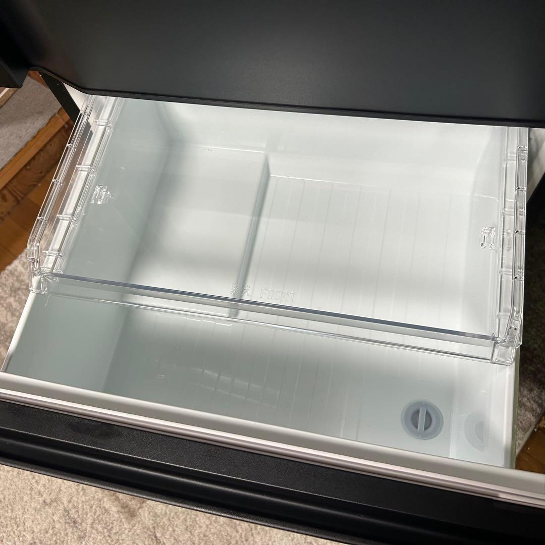 都内23区送料無料❗️ TOSHIBA GR-U33SC (KZ) 3ドア冷蔵庫✨