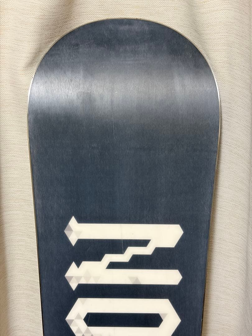 NOVEMBER ARTISTE 18-19 （157)