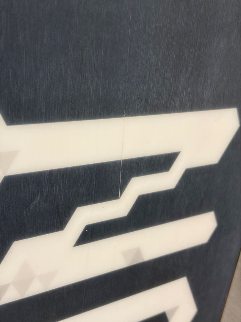 NOVEMBER ARTISTE 18-19 （157)