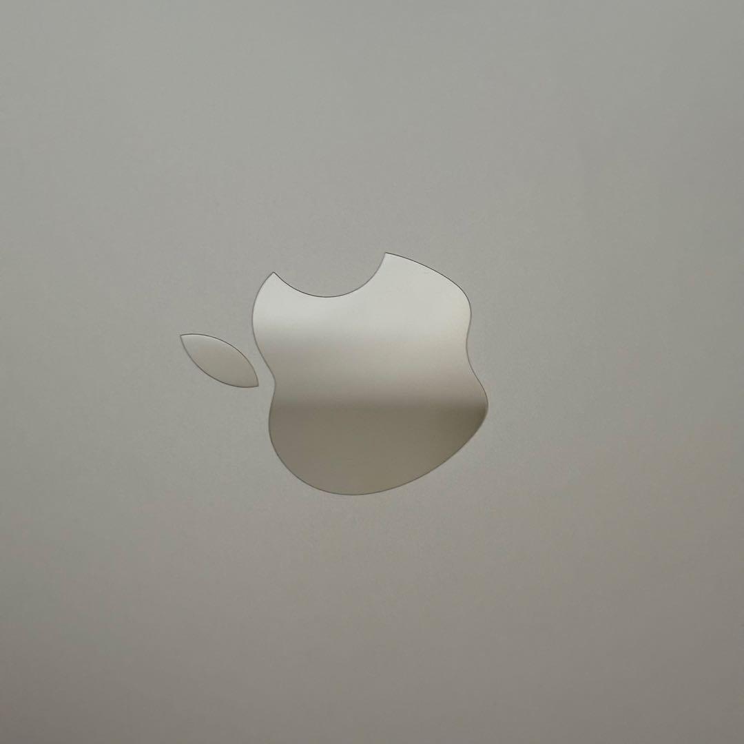 美品 MacBook Air M2 シルバー US配列 256GB/8GB