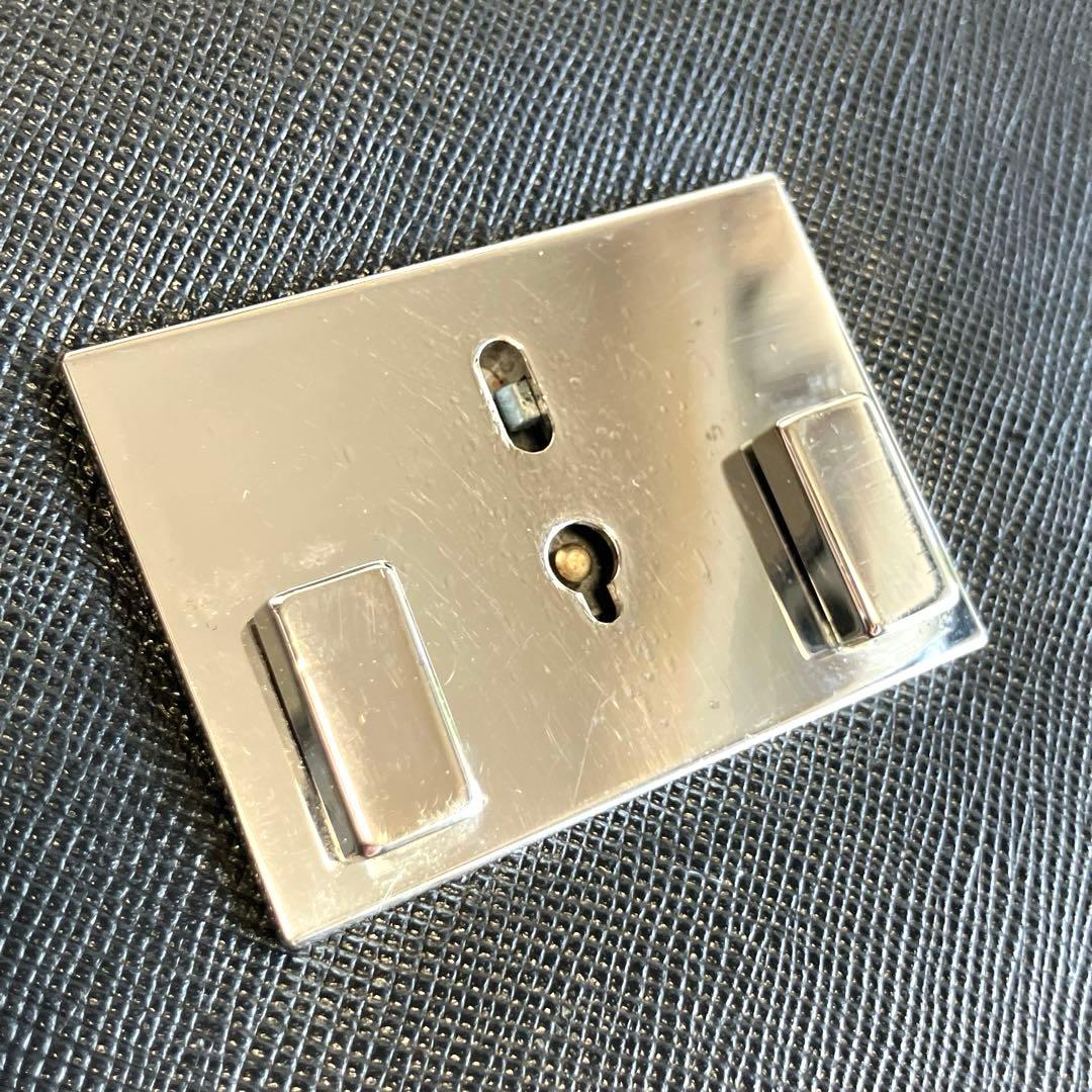 【美品】Burberry 高級ビジネスバッグ　ダレスバッグ　鍵付き