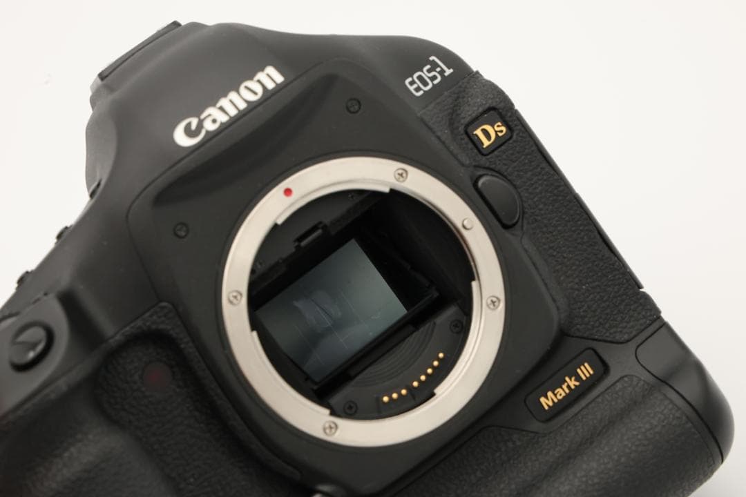 Canon EOS-1Ds Mark III デジタル一眼レフ