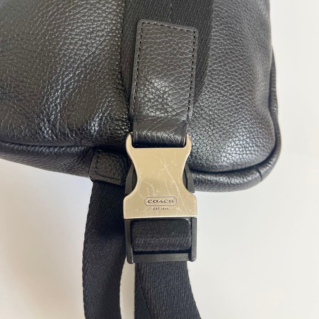 美品 COACH オールレザー ボディバッグ シボ革 ロゴ ブラック2way
