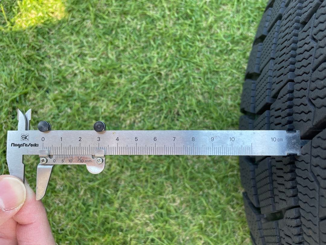 直接可TOYO スタッドレスタイヤ・ホイール4本セット(225/55R18)