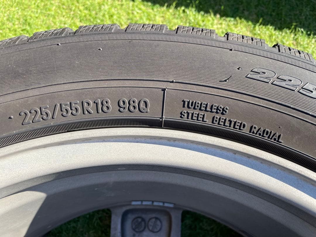 直接可TOYO スタッドレスタイヤ・ホイール4本セット(225/55R18)