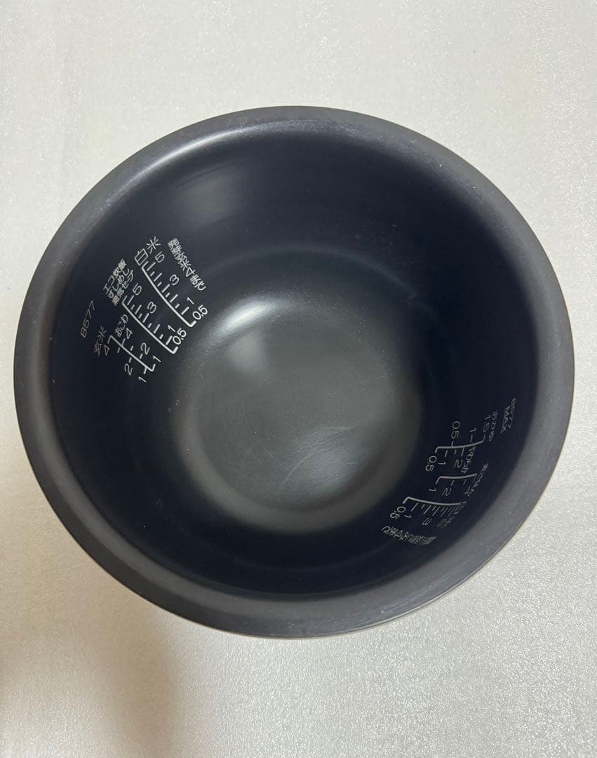 象印 炎舞炊き 圧力IH炊飯ジャーNW-PT10 2022年製