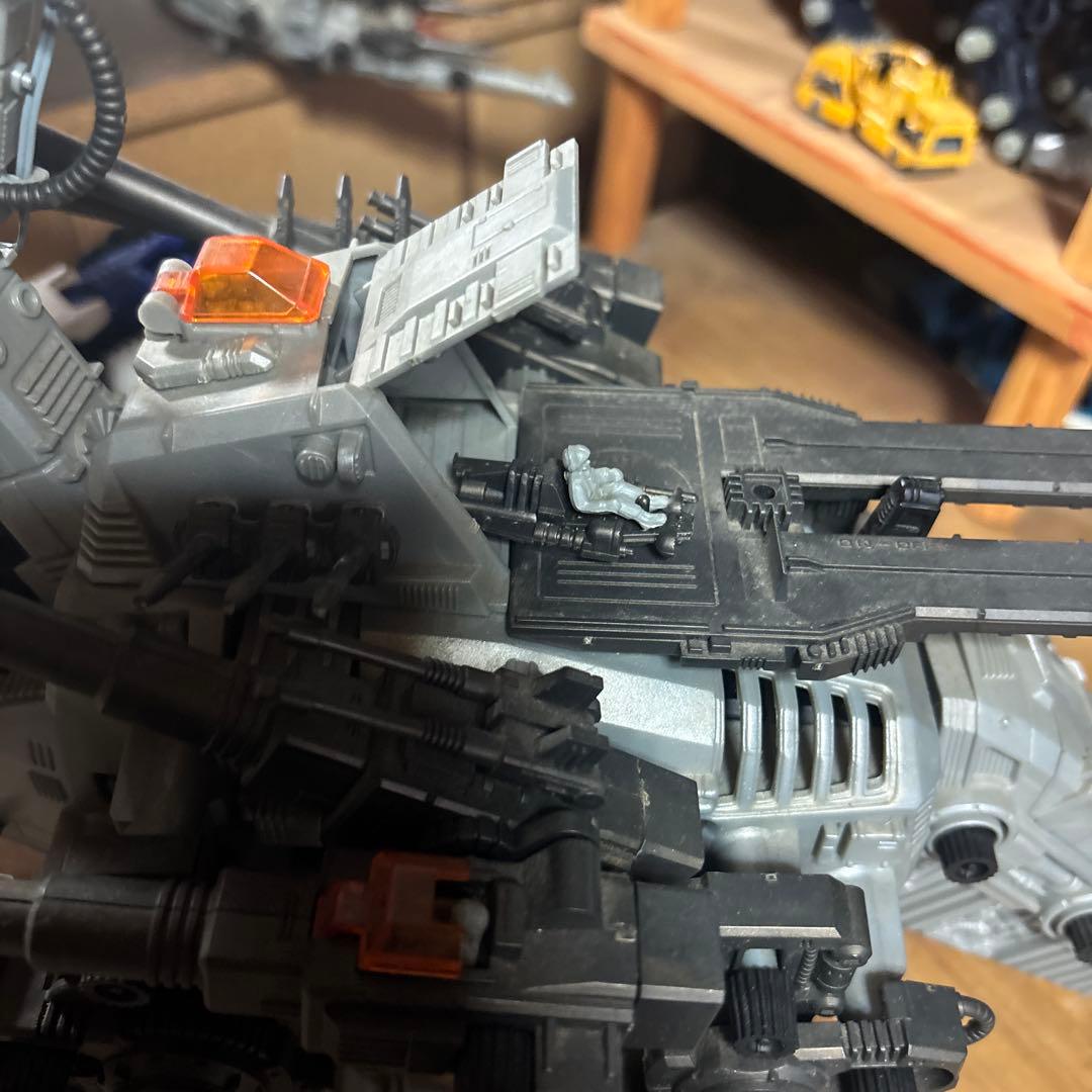 O*U様 TOMY ゾイド　ウルトラザウルス　② ジャンク