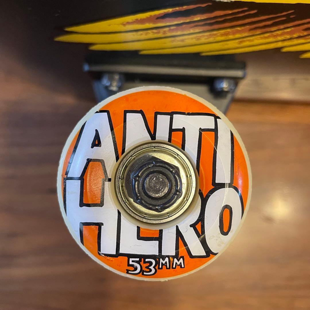 ANTIHERO アンチヒーロー　美品　スケボー　スケートボード　コンプリート