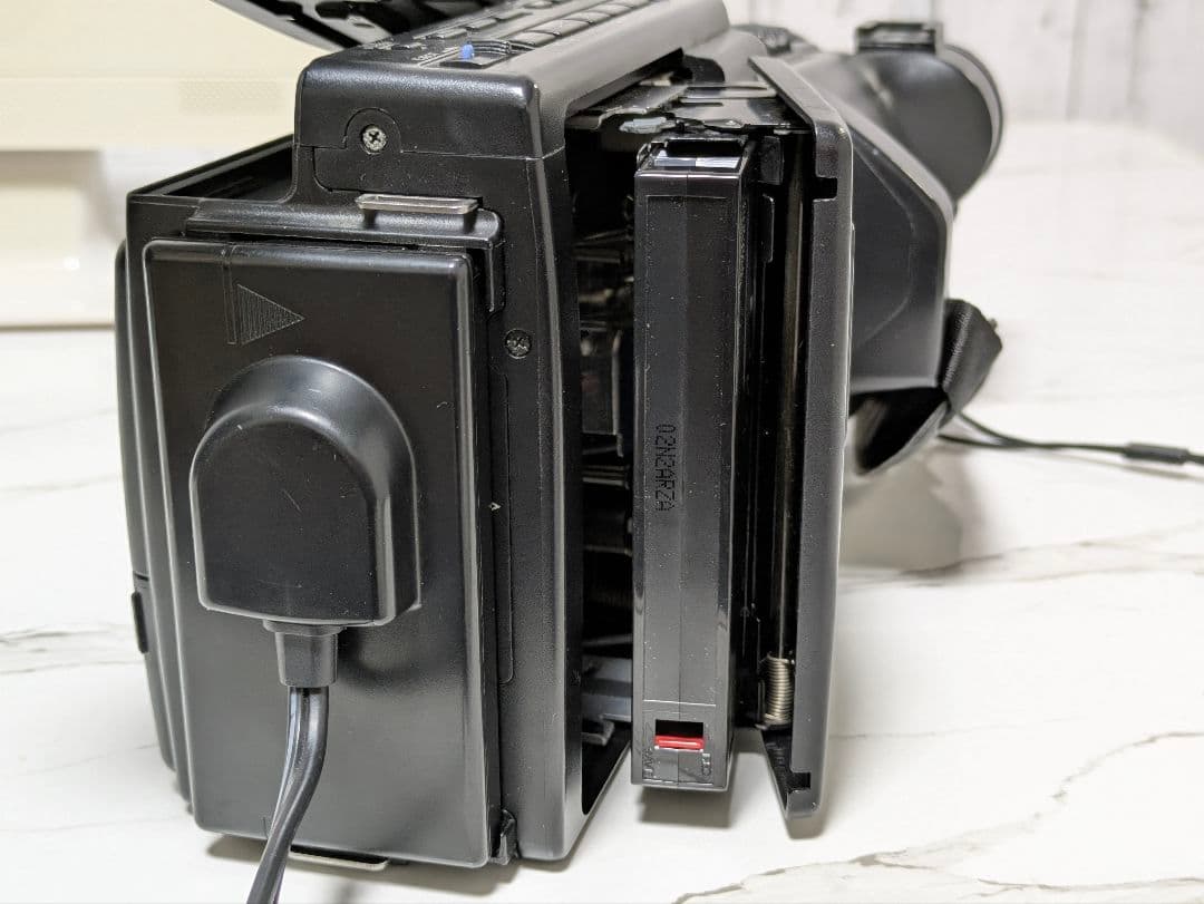 【希少】SONY　CCD-V900　ハンディカム　Video Hi8