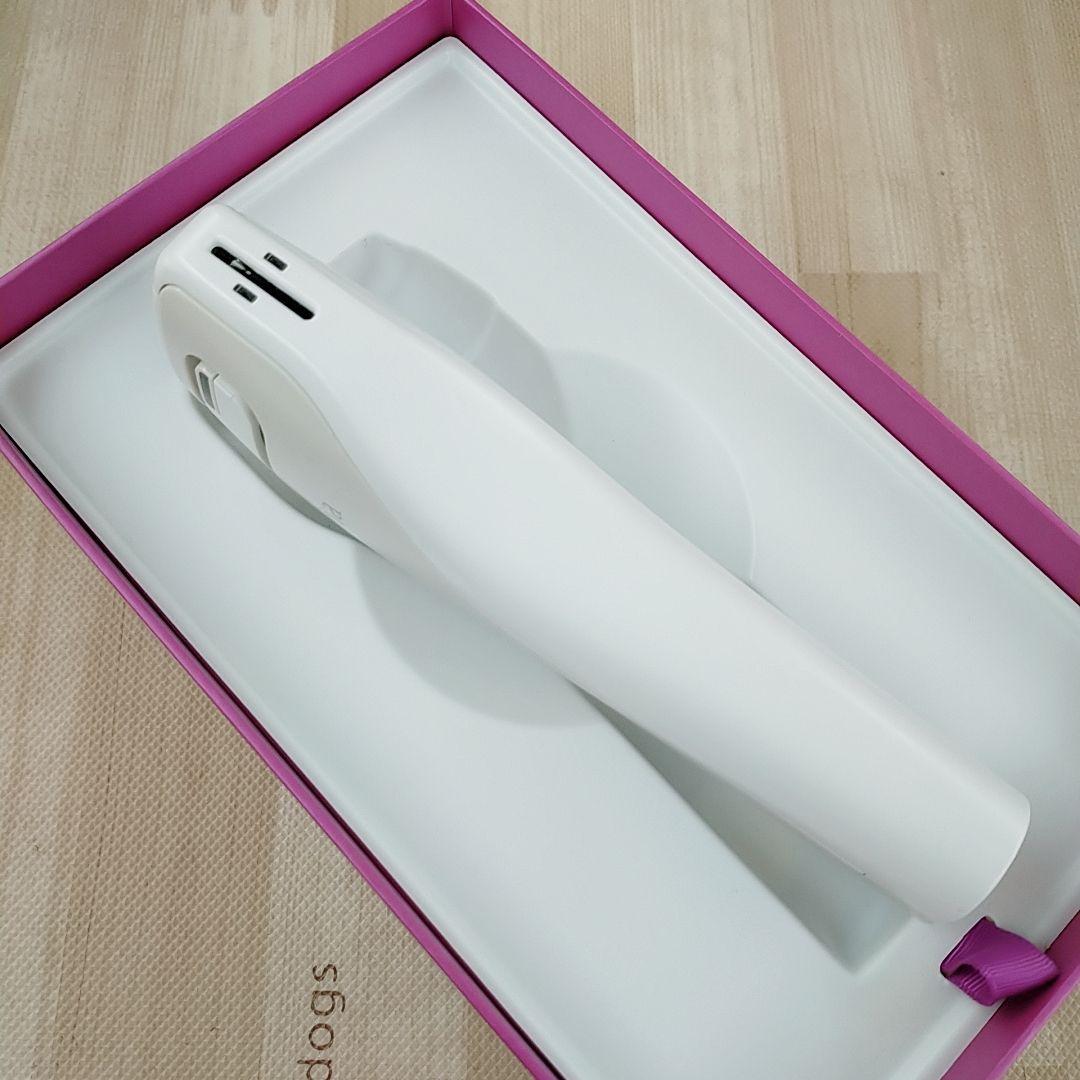 ほぼ未使用○トリア スキン エイジングケア レーザー Tria 美顔器