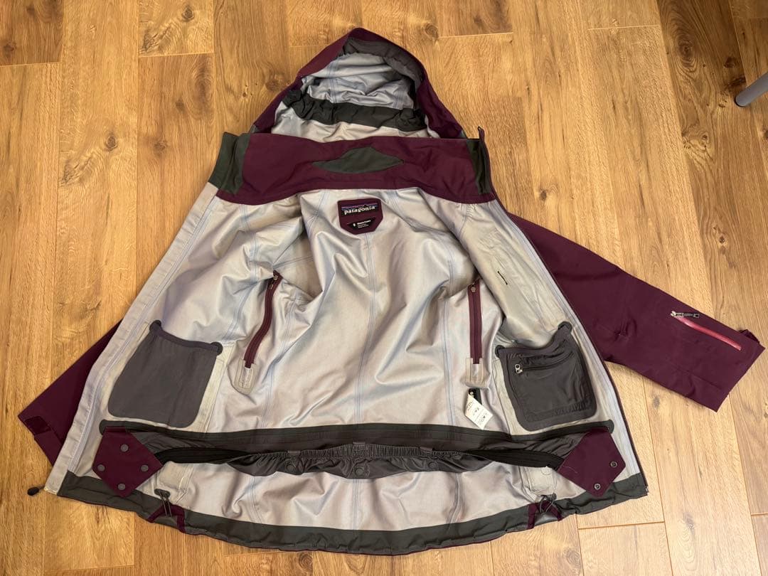 Patagonia(パタゴニア)スキー、スノーボールウェア上下セット