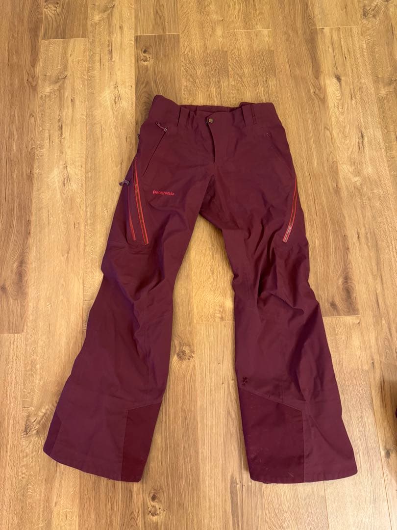 Patagonia(パタゴニア)スキー、スノーボールウェア上下セット