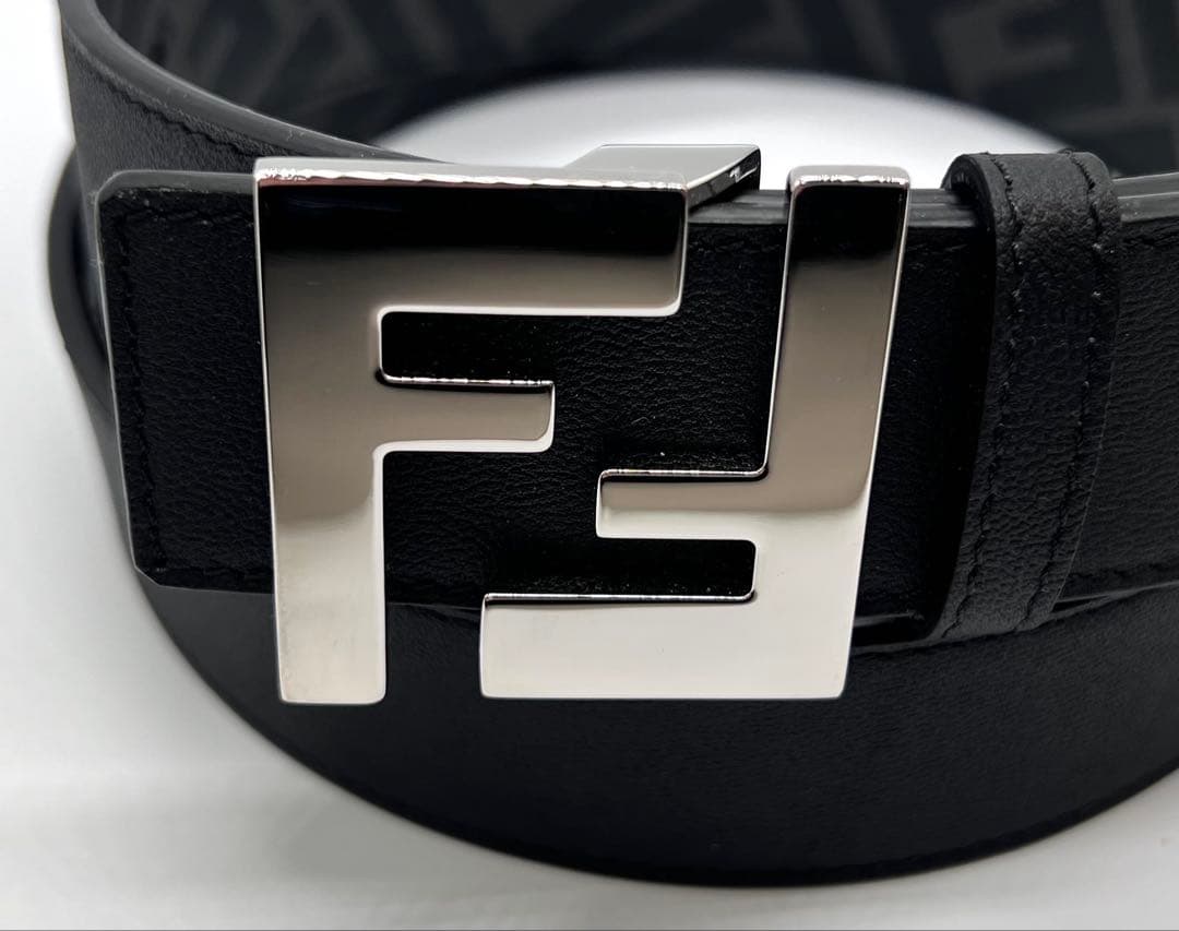 FENDI フェンディ リバーシブルベルト FFロゴ バックル メンズ 美品