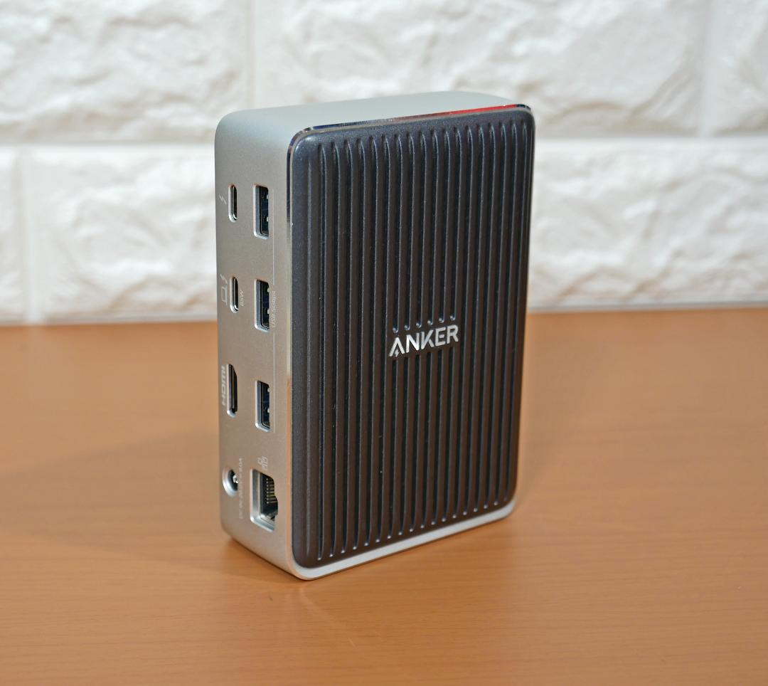 分配器・切替器 Anker PowerExpand Elite Thunderbolt3Dock