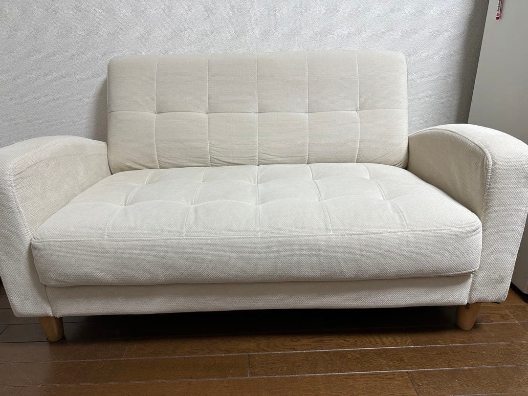 ホワイト ファブリック 二人掛けソファ【直接引き取り歓迎】