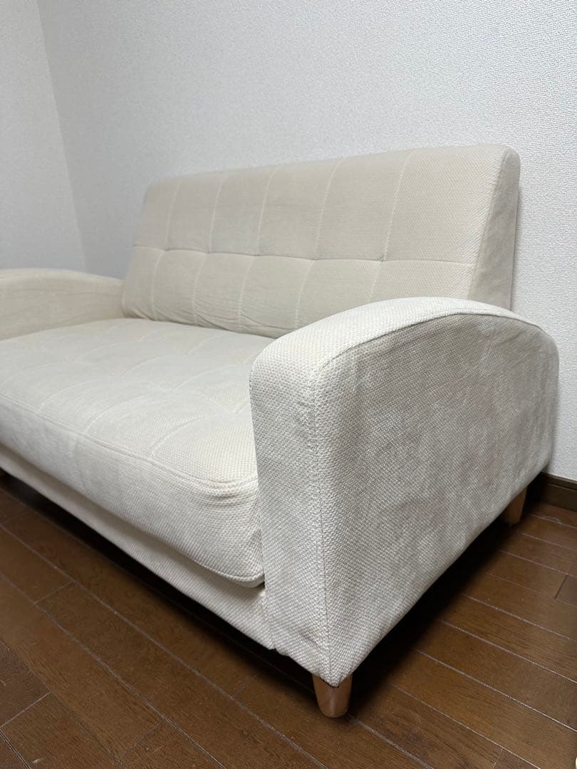 ホワイト ファブリック 二人掛けソファ【直接引き取り歓迎】