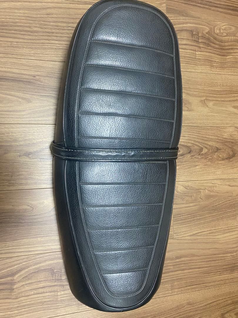 【値下げ】希少　HONDA CB350 エクスポート　バイクシート ブラック