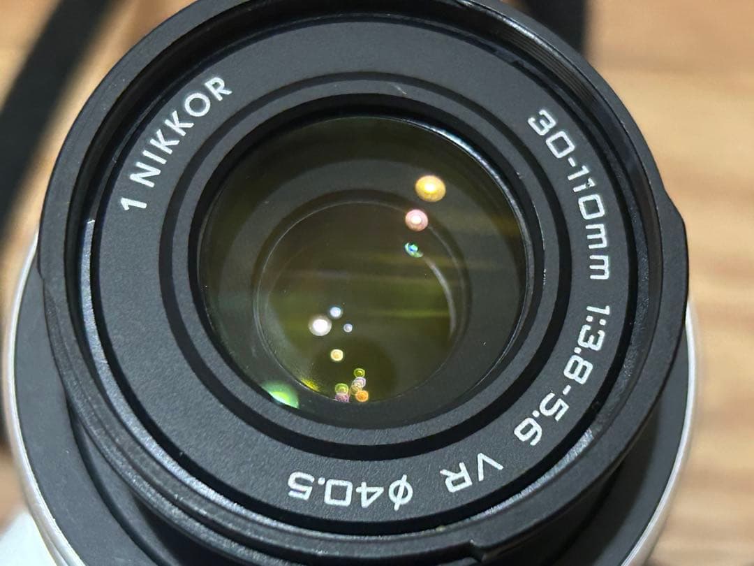 Nikon 1 J5 ミラーレスカメラ シルバー