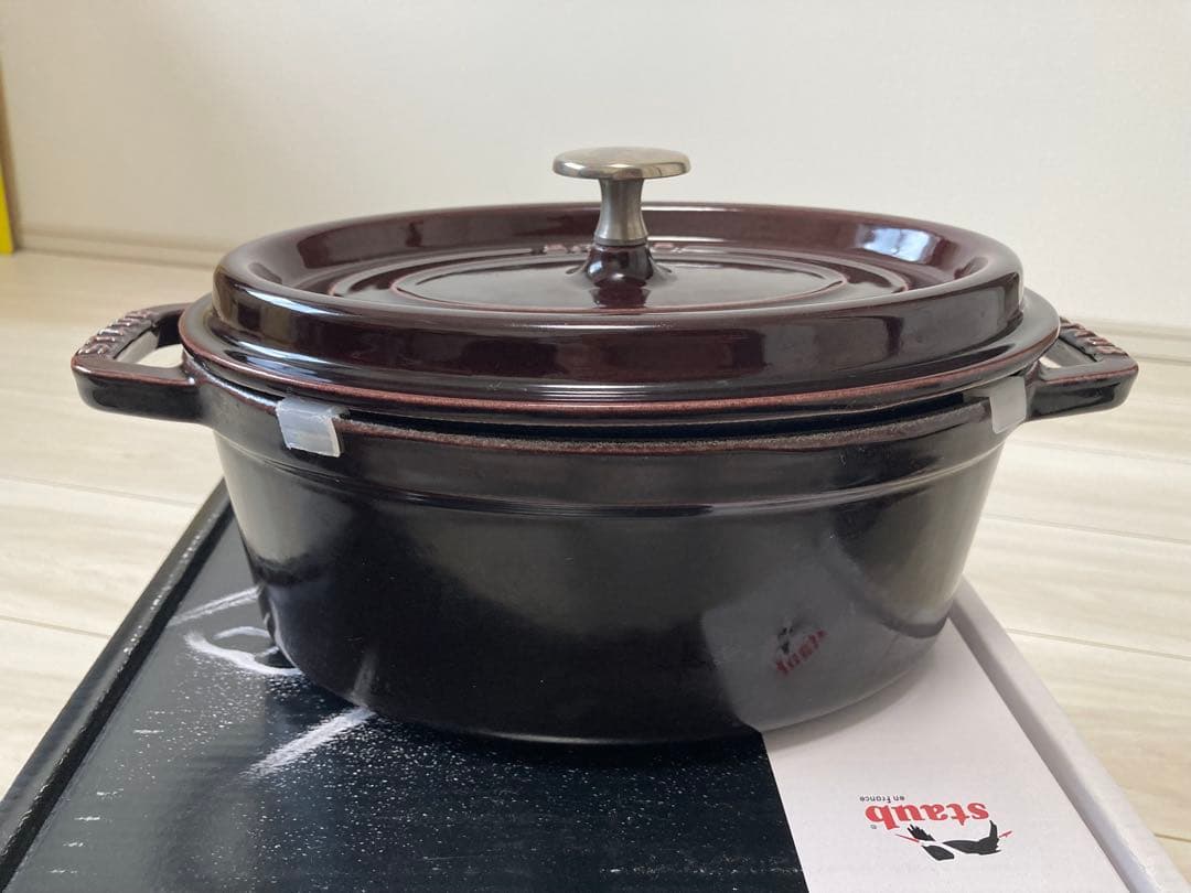 STAUB LA COCOTTE オーバル両手鍋 グラナディン23cm