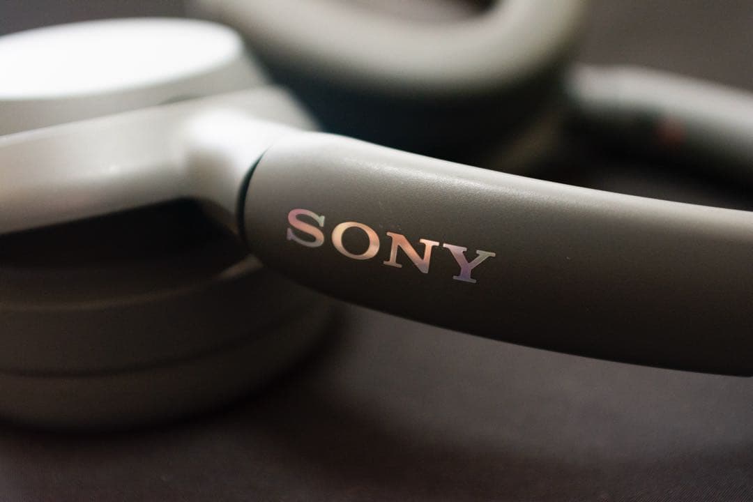 北*細様 Sony ULT WEAR（グリーン）ワイヤレスヘッドホン／重低音モデ