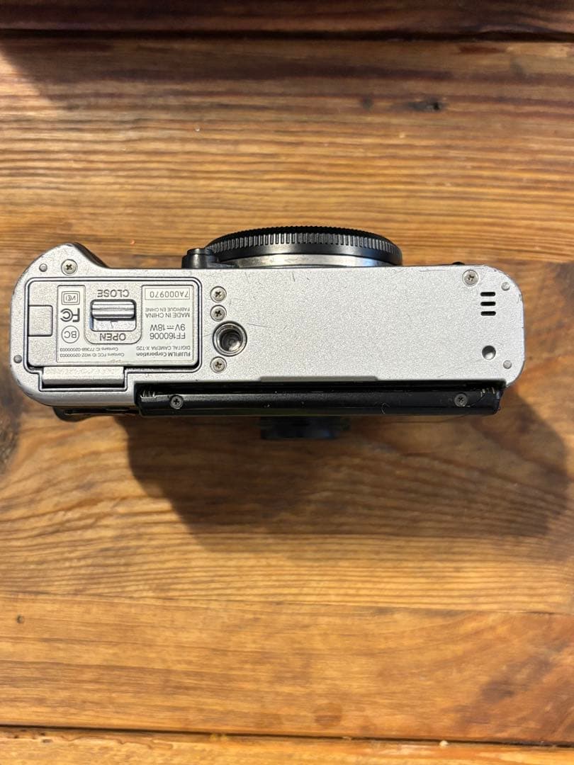 FUJIFILM X-T20 XF18-55mmレンズキット 本体ジャンク