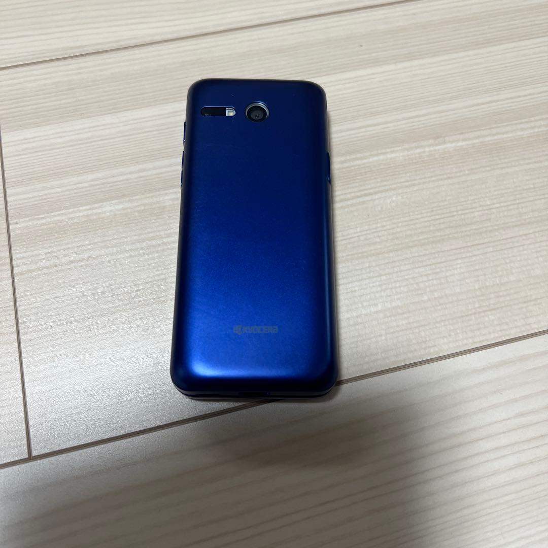 【ほぼ未使用・現行】au かんたんケータイ ライト KYF43（ロイヤルブルー）