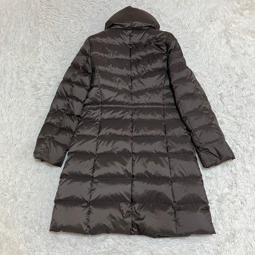 近年モデル　２３区 洗える 撥水加工 シレータフタダウンコート ３８