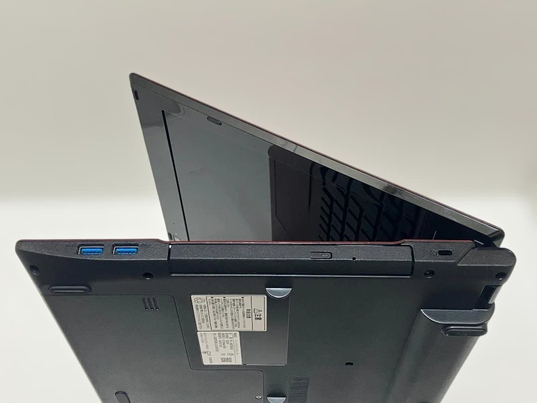 NECノートパソコン Core i7/8GB/新品SSD/Windows11