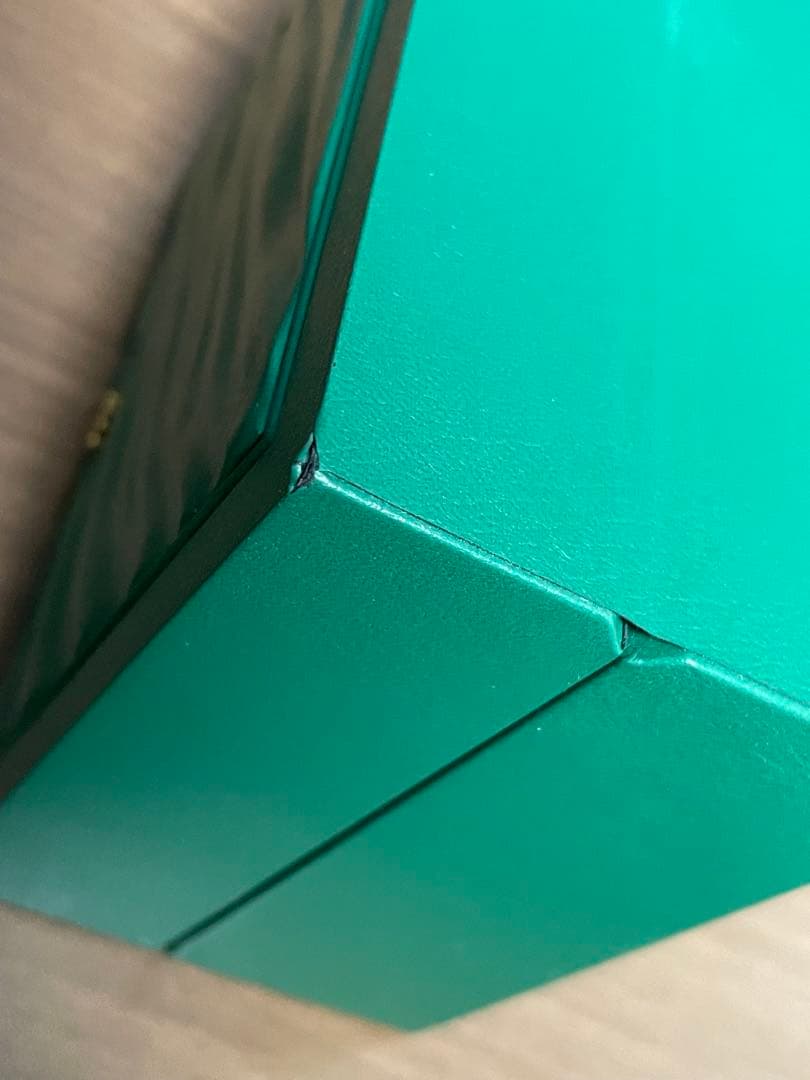 【極美品】ROLEX 箱　ギャランティカード等付属品有