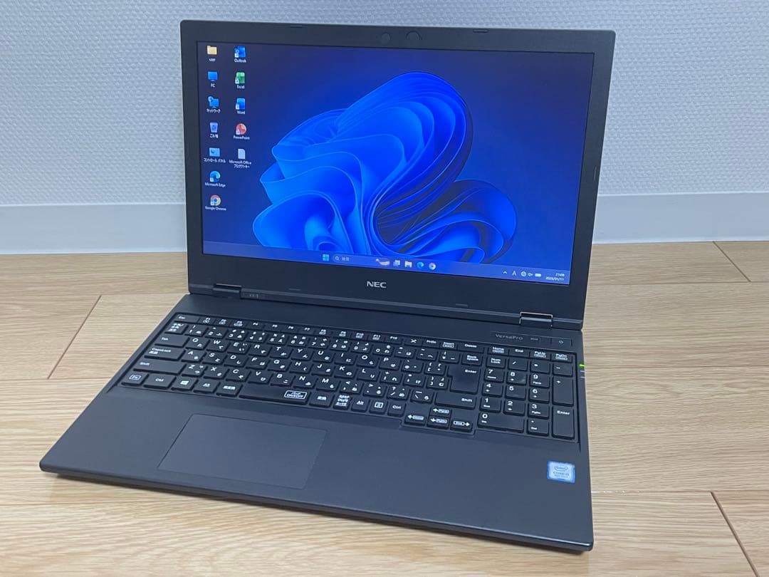 Windowsノート本体 NEC VersaPro Core i5-8365U SSD256GB