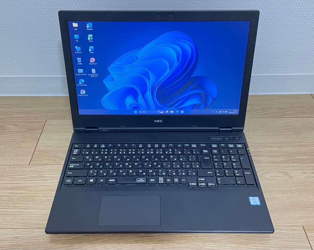 Windowsノート本体 NEC VersaPro Core i5-8365U SSD256GB