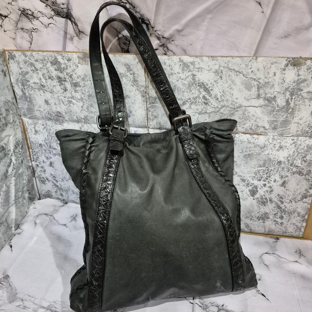 ☆希少☆ボッテガヴェネタ　レザー ビジネストートバッグ 編み込みデザインA4