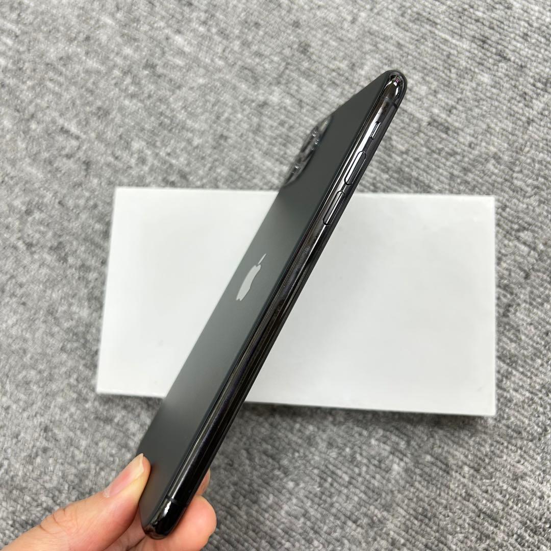 iPhone 11 Pro Max 512GB グレー SIM フリー