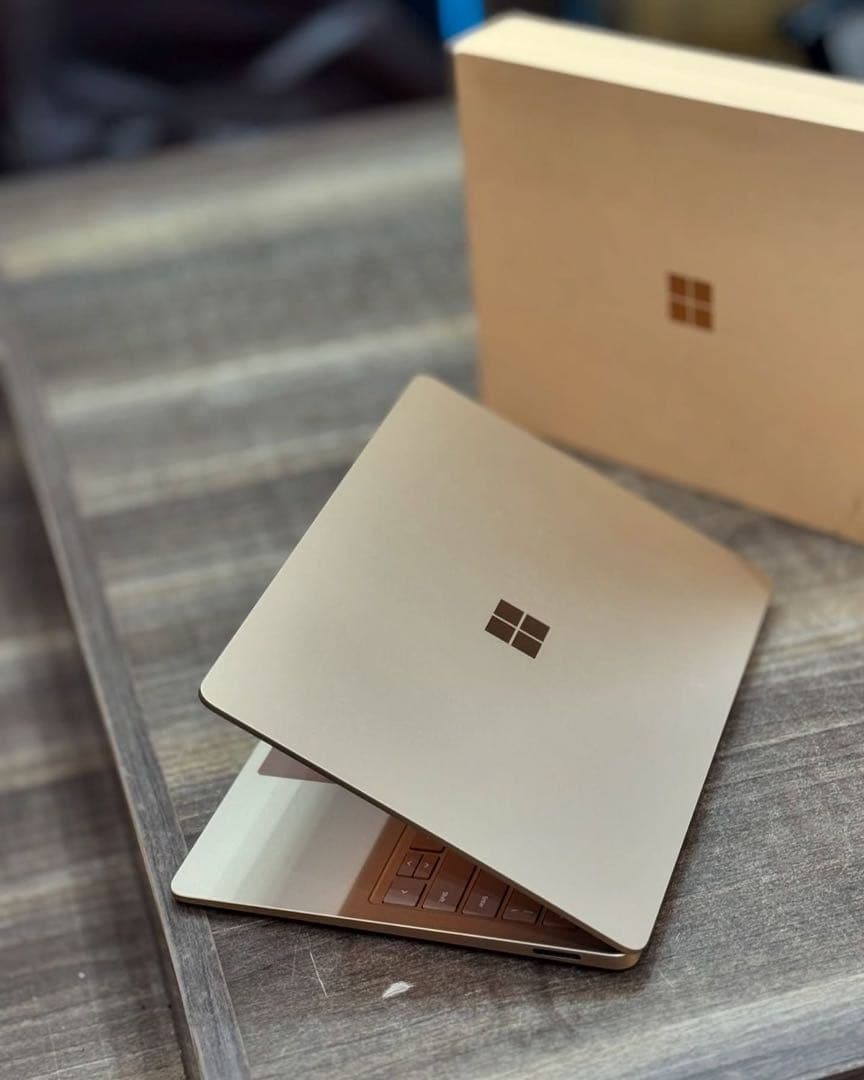 マイクロソフト Surface Laptop 13