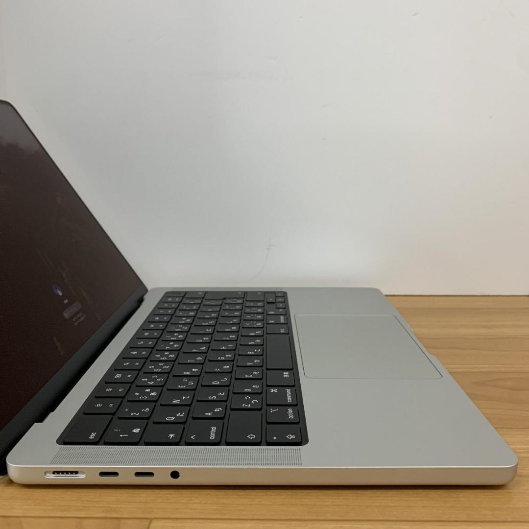 ほぼ新品 充放電2 MacBook Pro 14インチ 2021