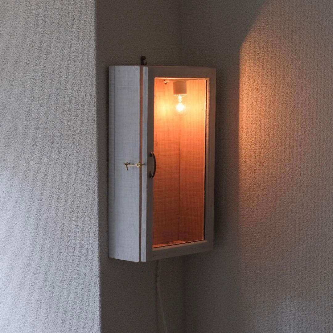 ショーケース コレクションケース 照明 古道具 アンティーク オブジェ ジブリ