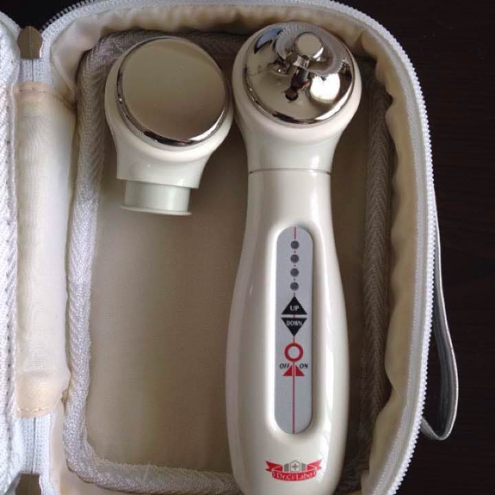♡♡定価4万円‼︎超音波美顔器ドクターシーラボ♡♡
