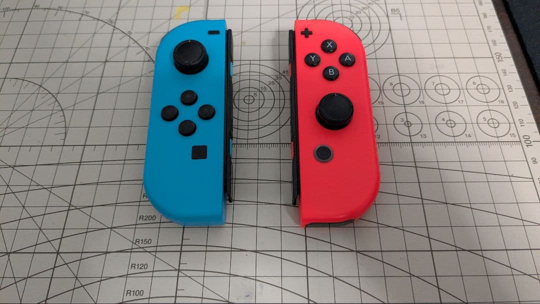 Nintendo Switch 本体 青/赤 Joy-Con 付属品完備